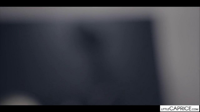 Превью Раб в кожаной маске трахается с Госпожой № 36882