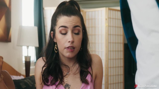 Превью Черноволосая девица согласилась на секс с чужим мужем № 44191