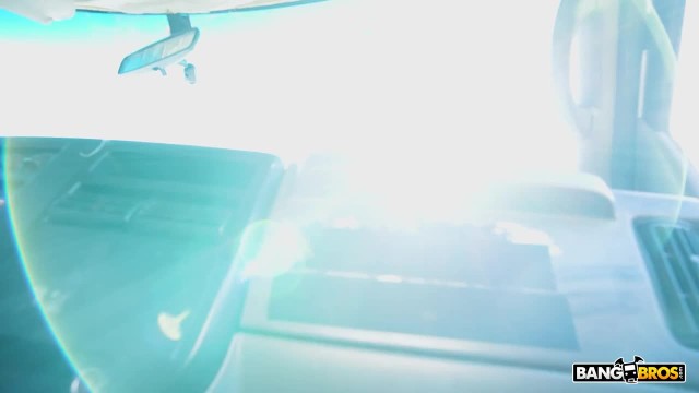 Превью Калифорнийская жертва опытного пикапера № 47264